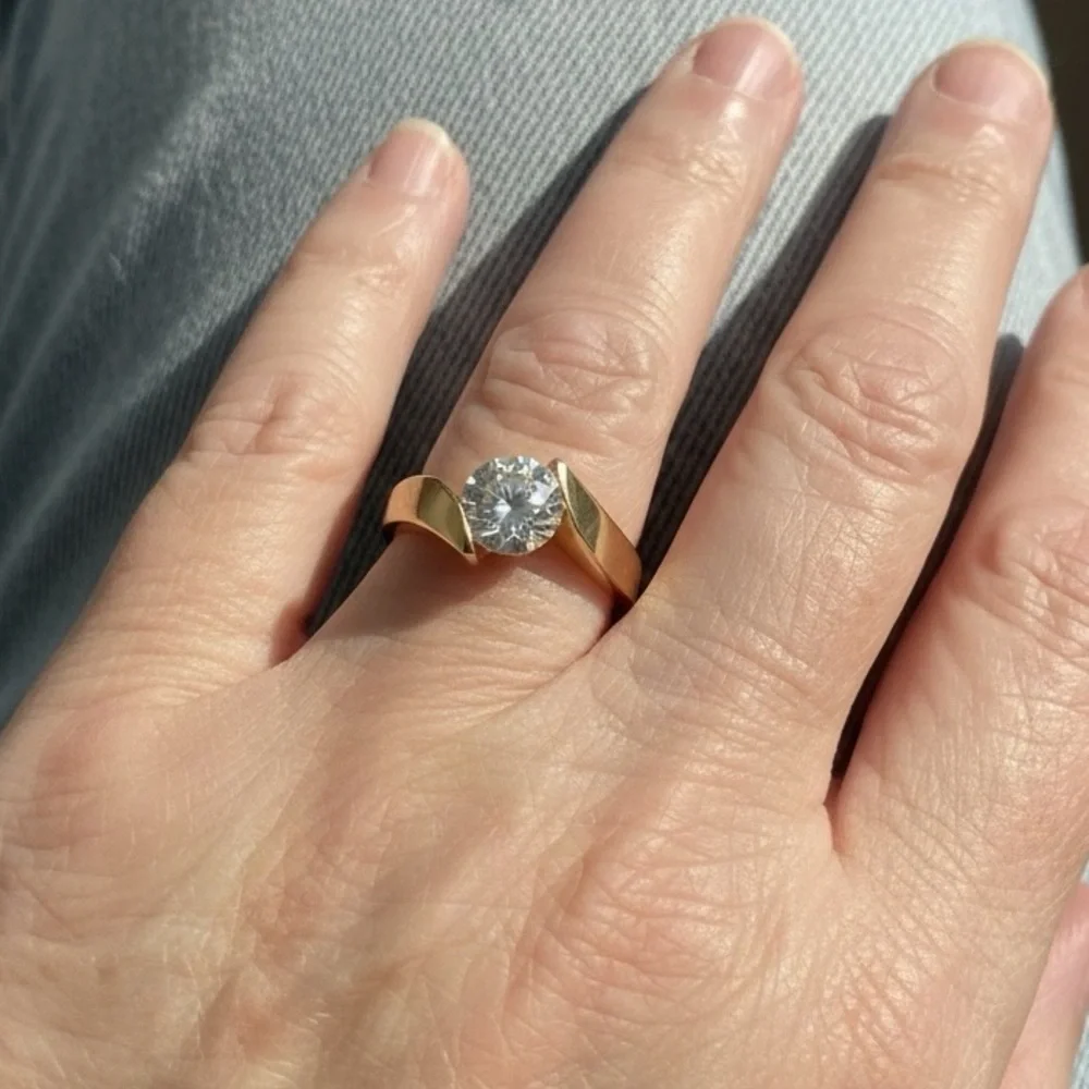 Silver Gold Plated Round Crystal Faux Diamond Solitaire Women's Ring Size 8.75